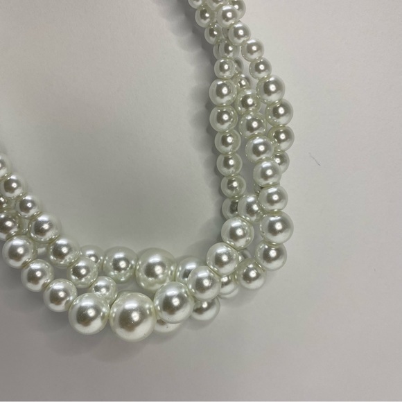 Ellen Tracy Necklace set NEW - Picture 2 of 4